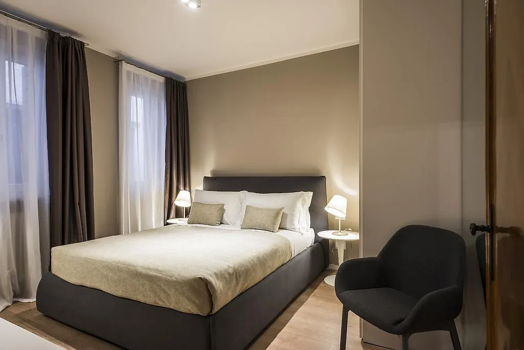 Myplace Rialto Apartments Venice